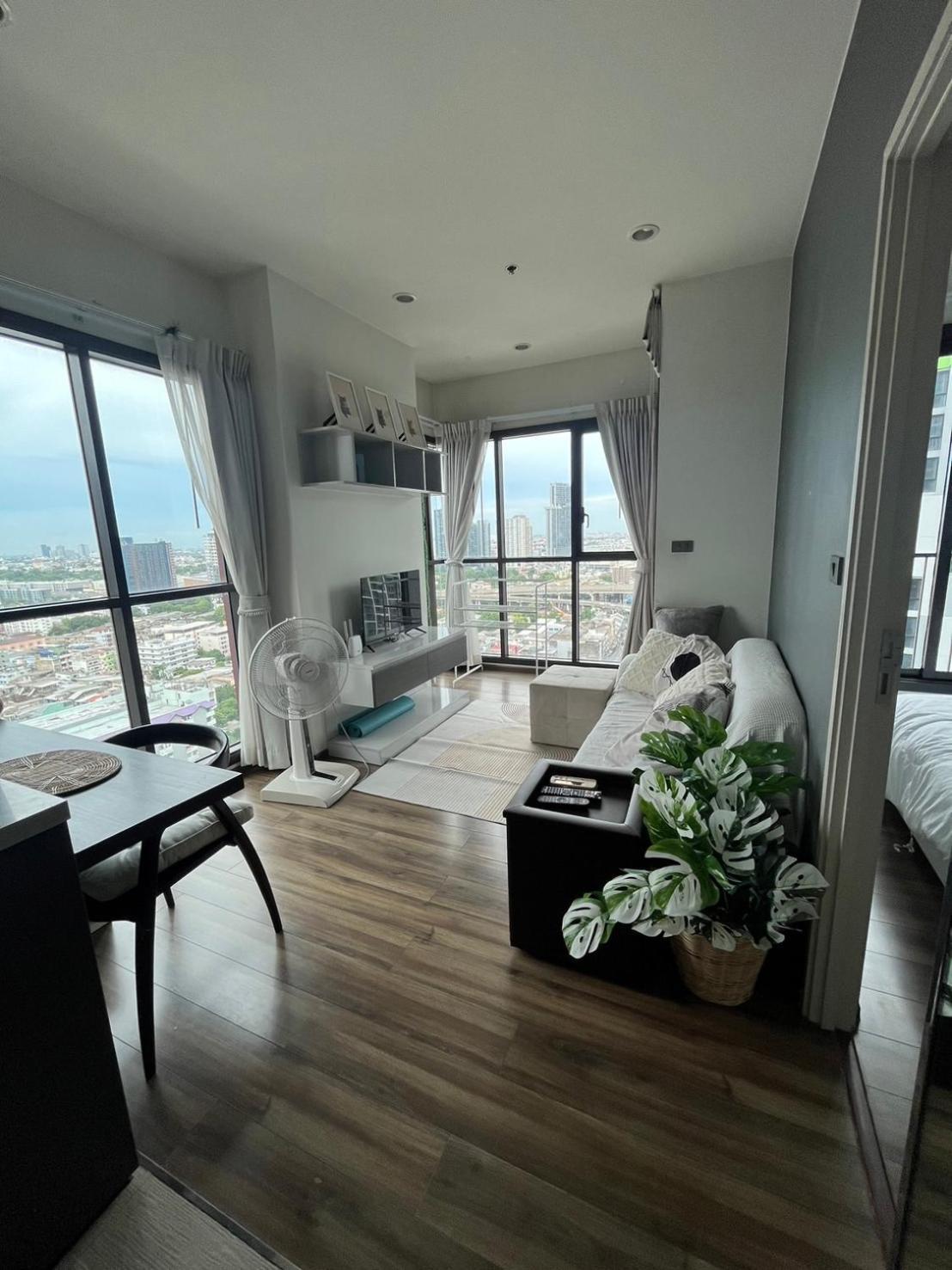 Apartment Next To Phrakanong Bts Wyne Sukhumvit Банкок Екстериор снимка